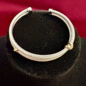 Chunky mixed metal two-toned cuff style bangle! 18k plated.